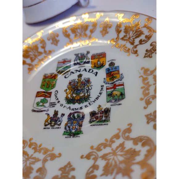 Vintage Paragon Cup & Saucer Canadian Provinces Coats of Arms 1960's  set of 2 - Picture 5 of 12